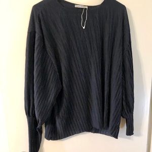 Zara flowing navy top with wide sleeves Medium